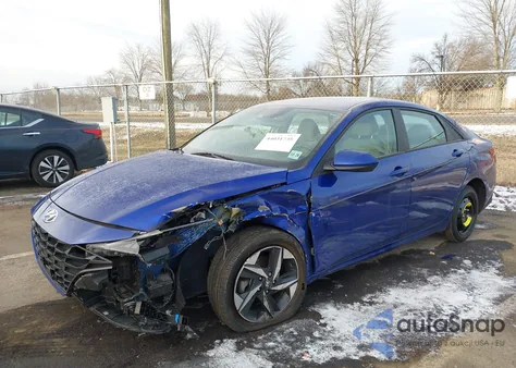 2023 Hyundai Elantra Sel z USA, uszkodzony, nr VIN KMHLS4AG4PU617894